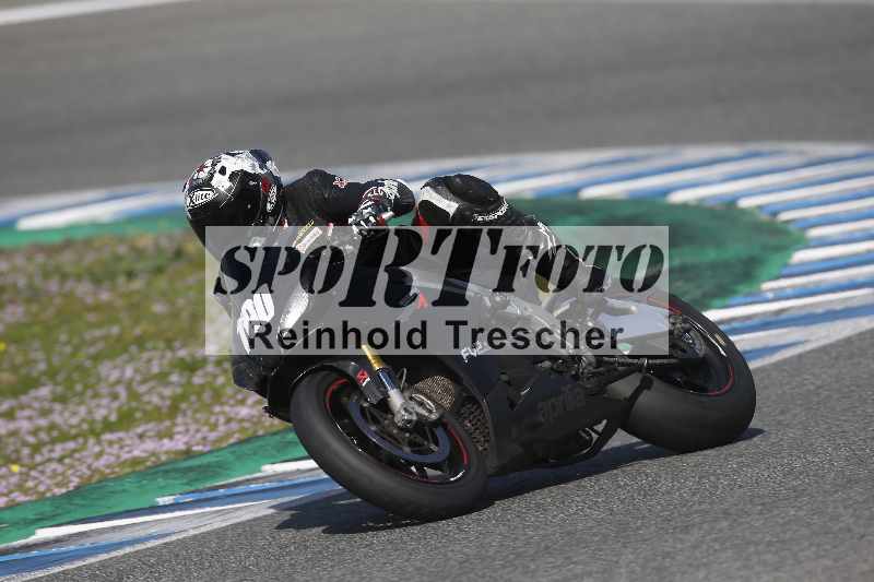 /Archiv-2024/02 29.01.-02.02.2024 Moto Center Thun Jerez/Gruppe gruen-green/100